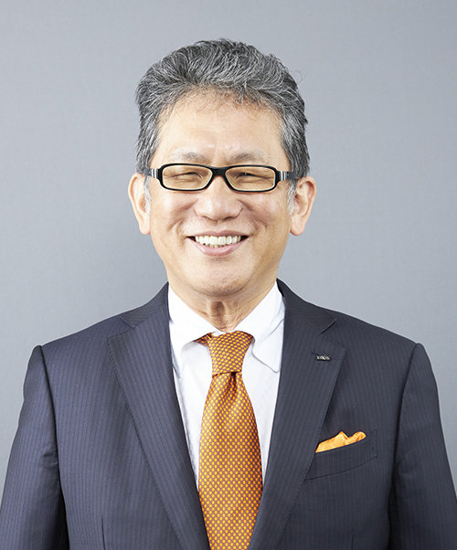 会長 瀬戸 欣哉